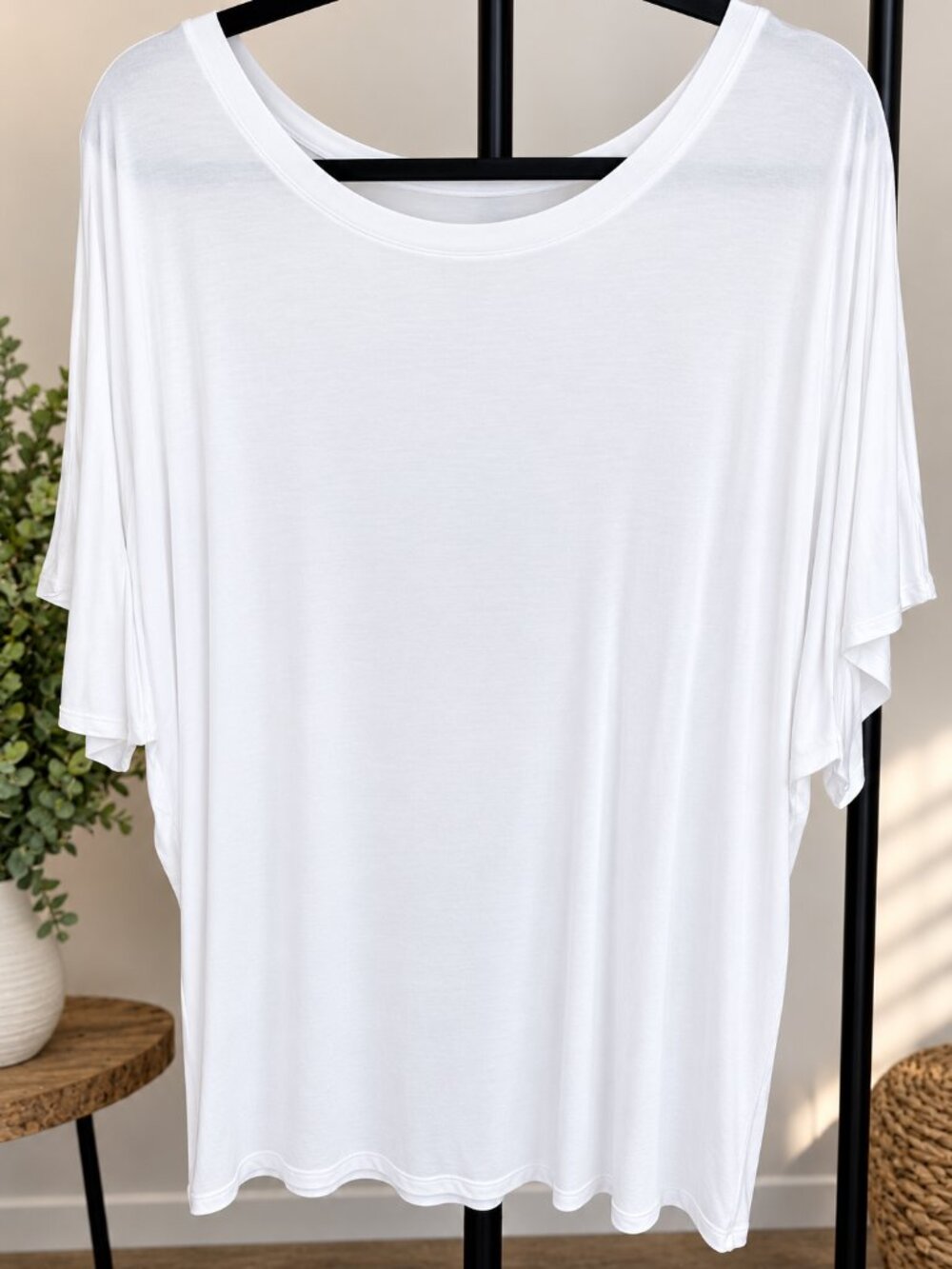 Free to Live XL White Oversized Dolman Sleeve Tunic Top
